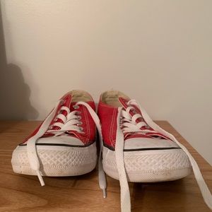 Red Converse❤️